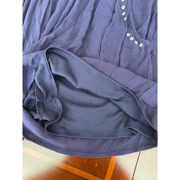 Love, Fire Romper Womens Large Floral Embroidered Stretch Navy Blue Pockets - Picture 10 of 10